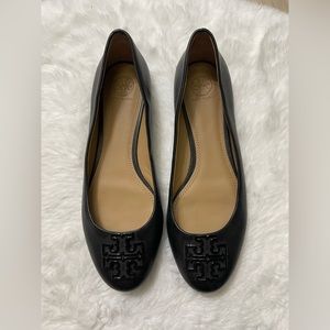 Tory Burch Black Flats